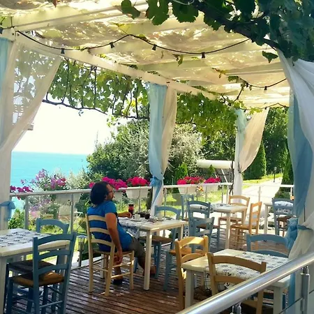 Silver Delux * Бяла